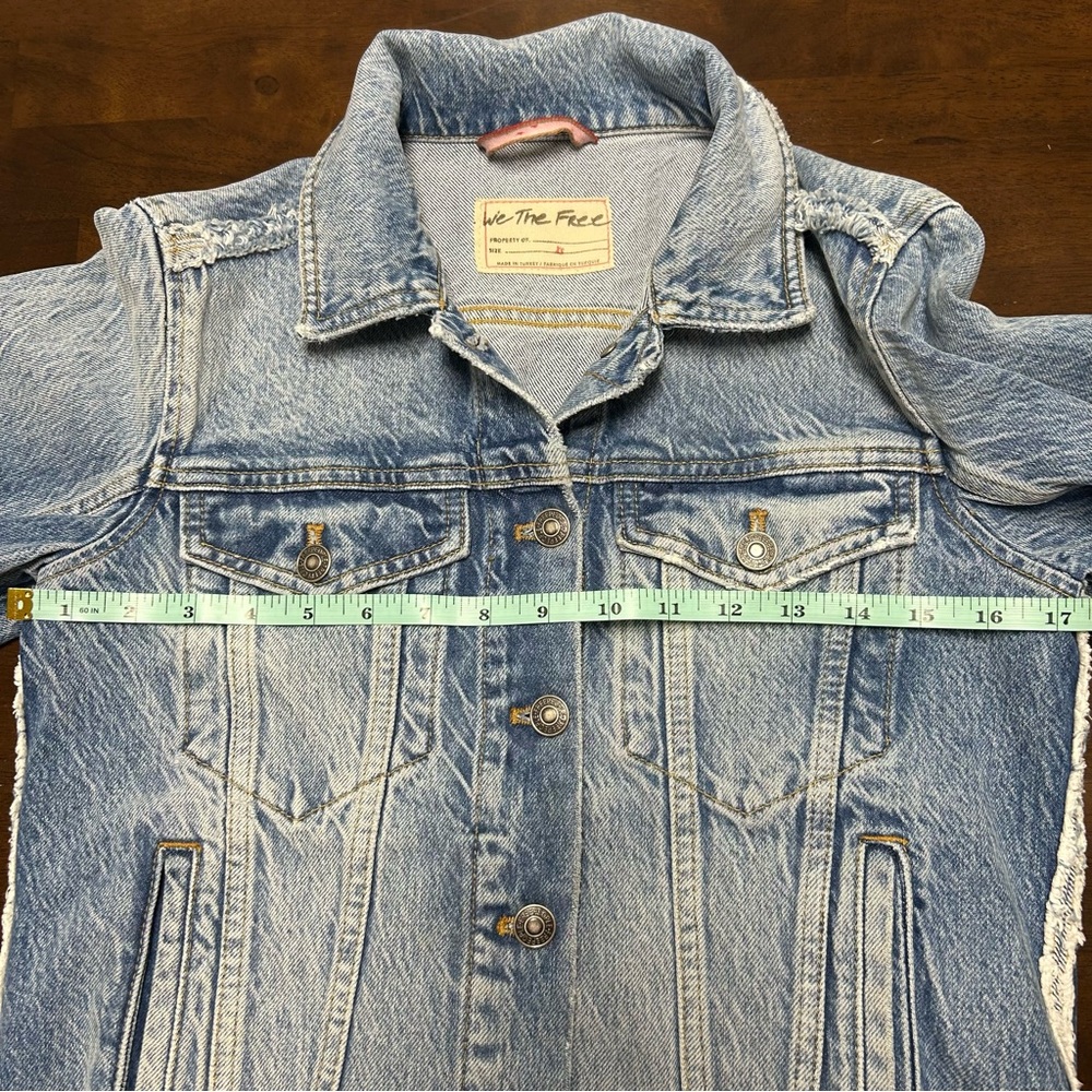 We The Free Indira Distressed Frayed Denim Jacket Size XS - Picture 12 of 16